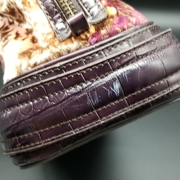 Liz Claiborne Velvety Velour Plum, Brown, Rose and Cream Shoulder Bag - Picture 3 of 16